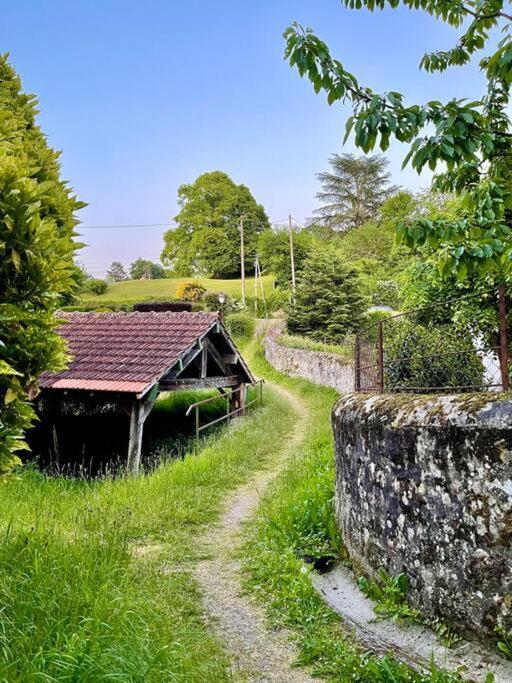 Les Maisons D'Aure Putanges Esterno foto